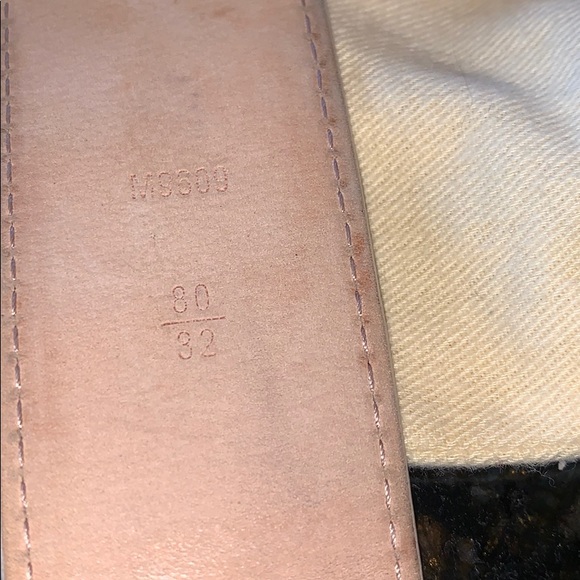 Louis Vuitton Initiales Damier Belt - Picture 8 of 16